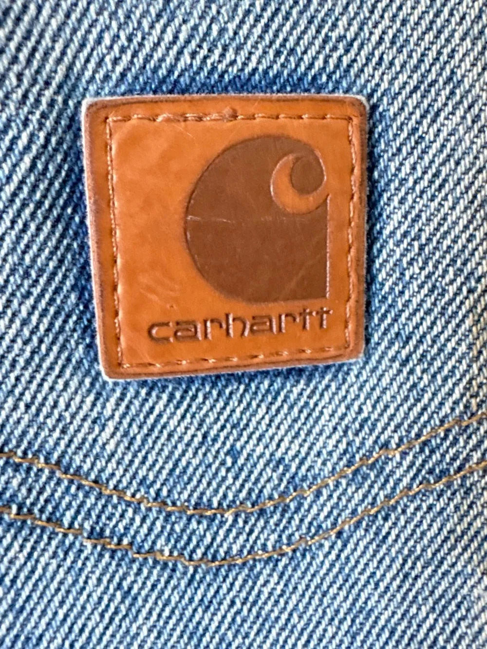 Men’s Carhartt medium wash Blue Denim Jeans