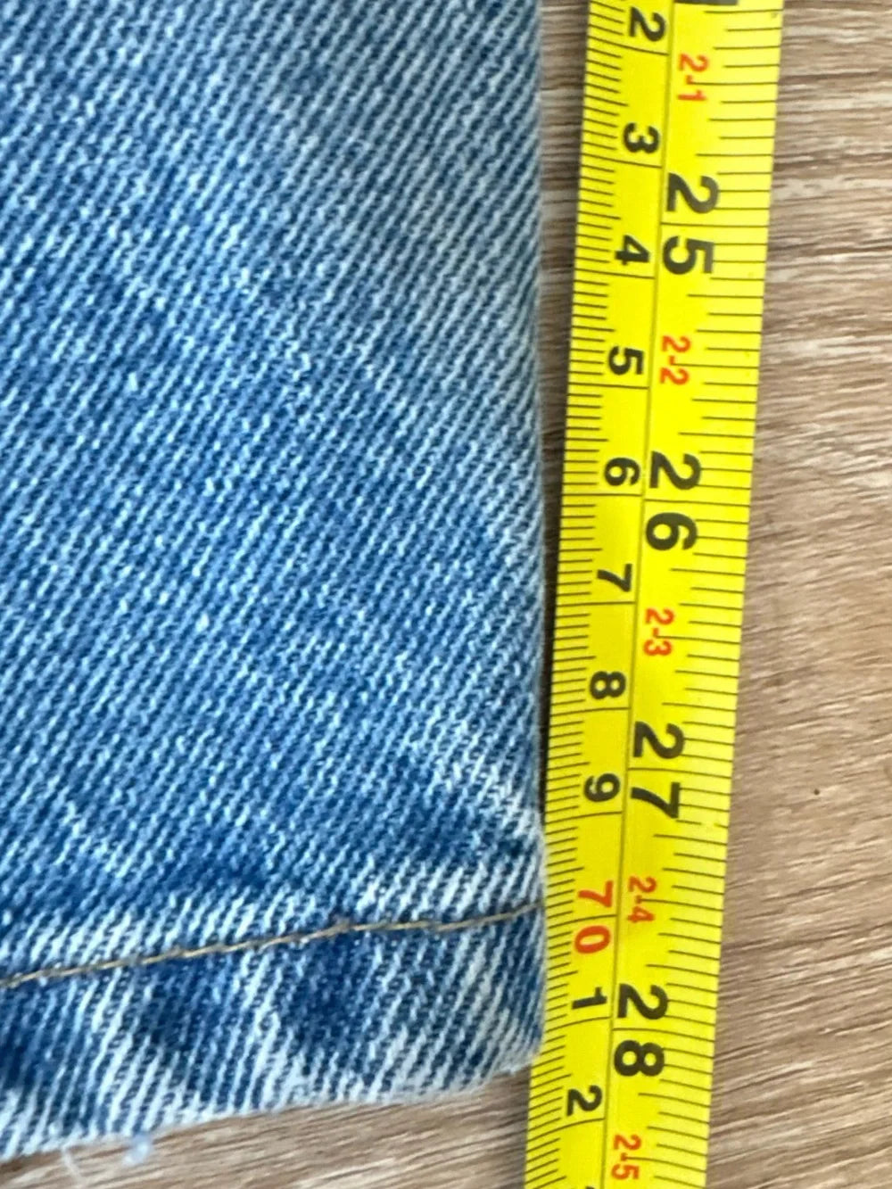 Men’s Carhartt medium wash Blue Denim Jeans
